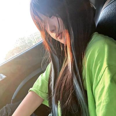 他夏天住在楼下